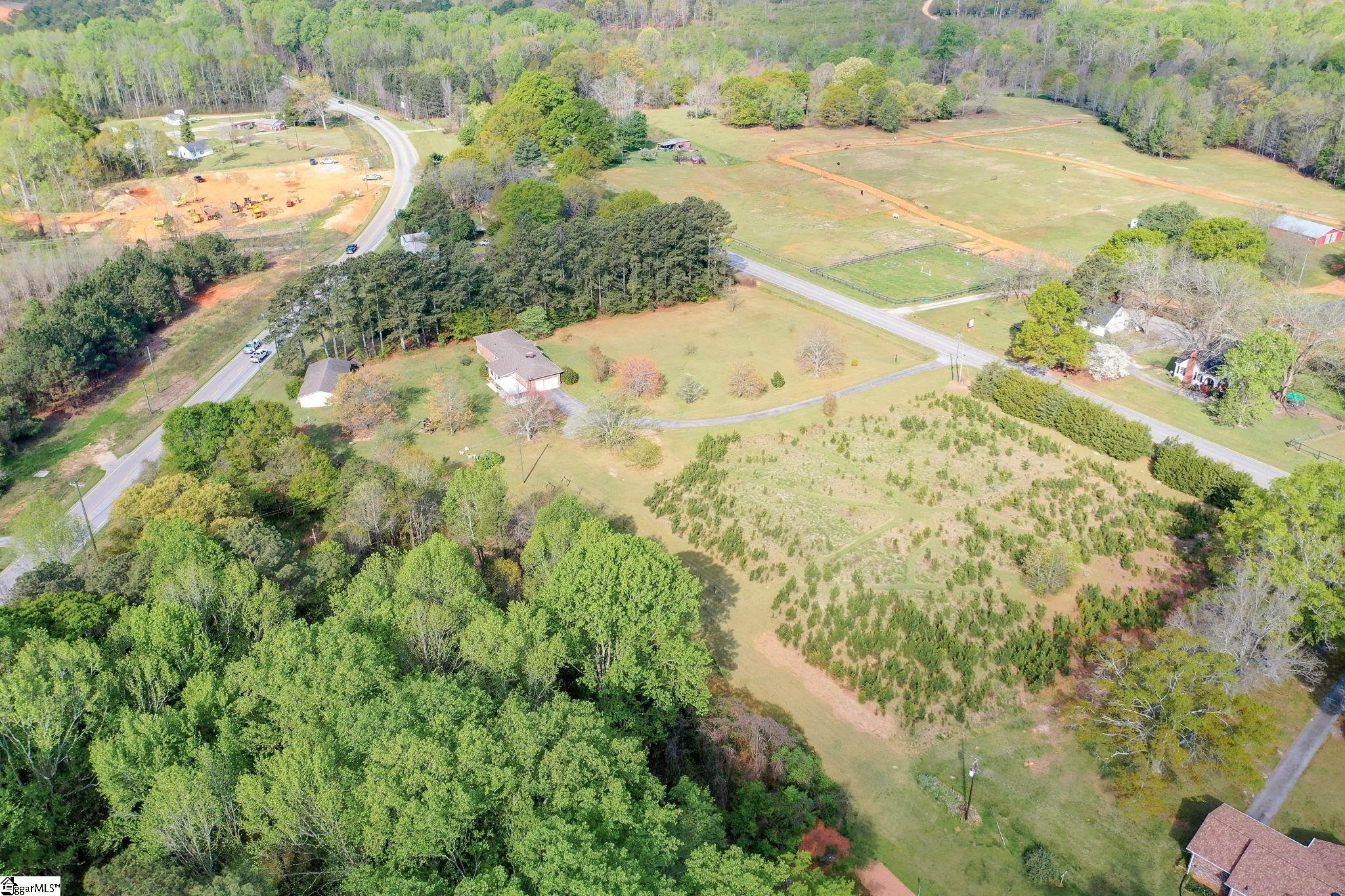 203 Highway 651 Fountain Inn, SC 29644 - Photo 9 of 13 Gallery Image 9