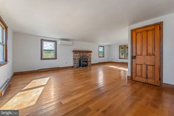 $839,000 | 527 Bethel Church Road, Spring City, PA 19475