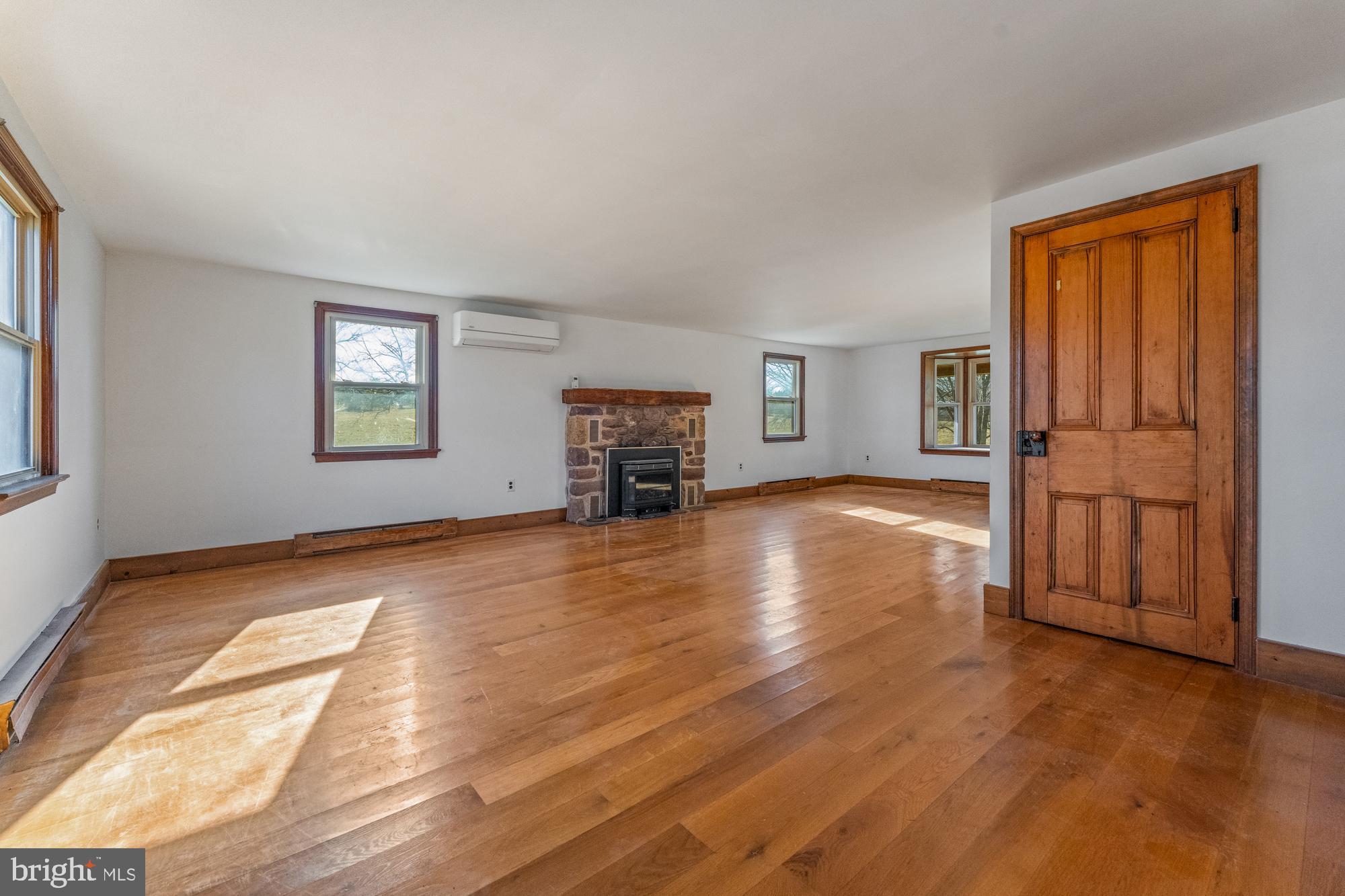 527 Bethel Church Road Spring City, PA 19475 - Photo 12 of 55