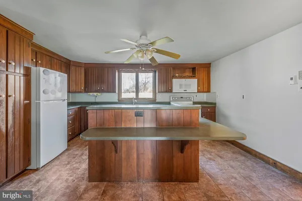 $839,000 | 527 Bethel Church Road, Spring City, PA 19475