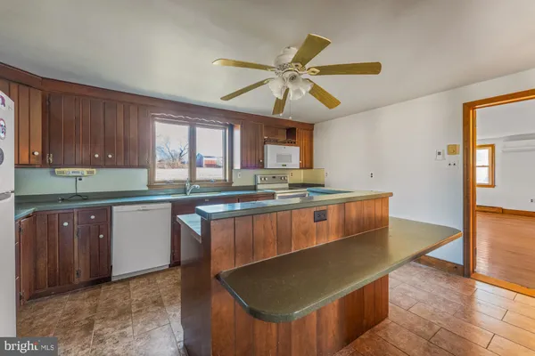 $839,000 | 527 Bethel Church Road, Spring City, PA 19475