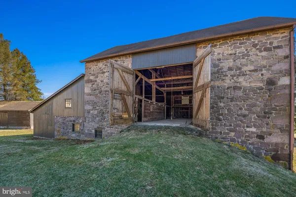 $839,000 | 527 Bethel Church Road, Spring City, PA 19475