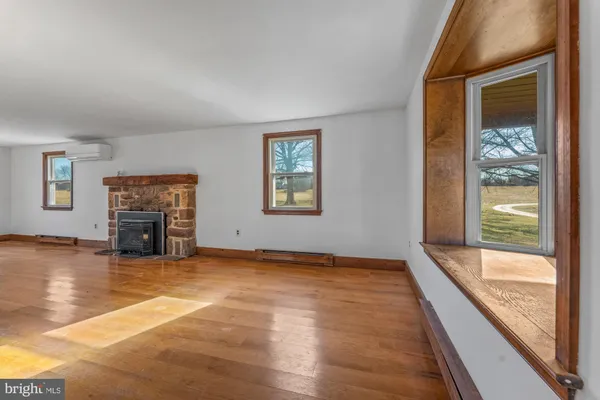 $839,000 | 527 Bethel Church Road, Spring City, PA 19475