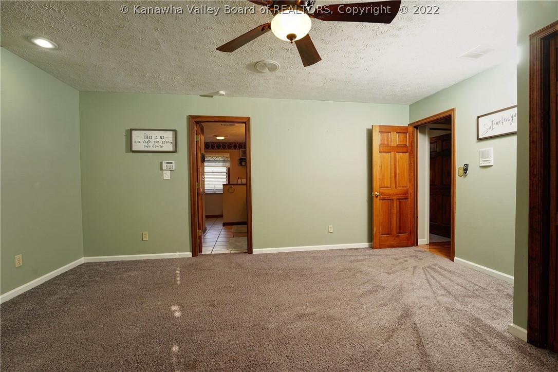 1042 Dairy Road Poca, WV 25159 - Photo 29 of 42 Gallery Image 29