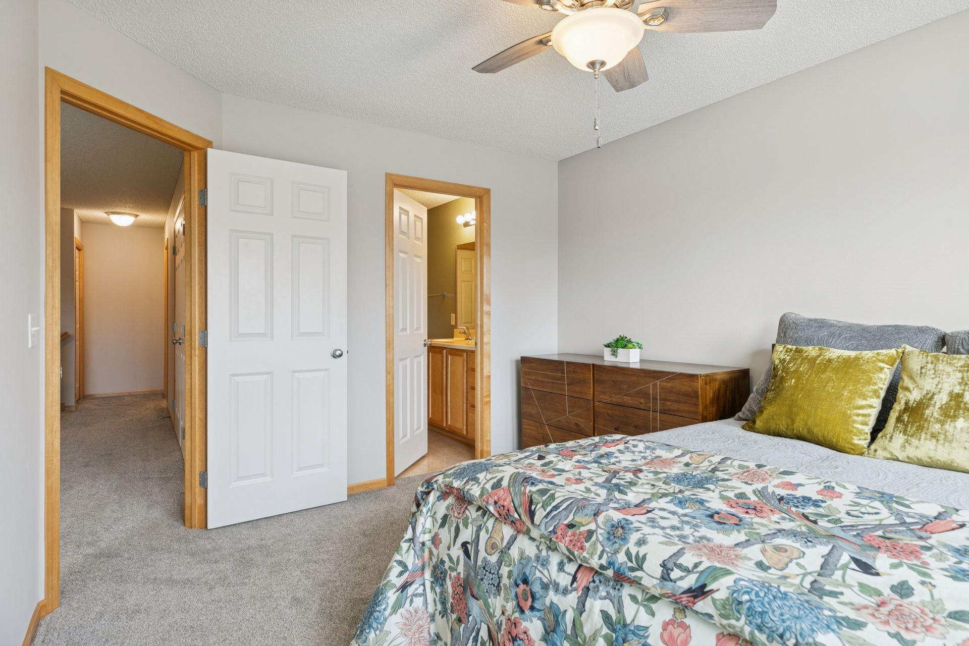 4675 Victor Path, Unit 5 Hugo, MN 55038 - Photo 23 of 37