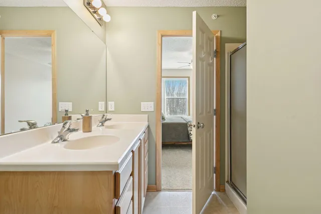 $280,000 | 4675 Victor Path, Unit 5, Hugo, MN 55038