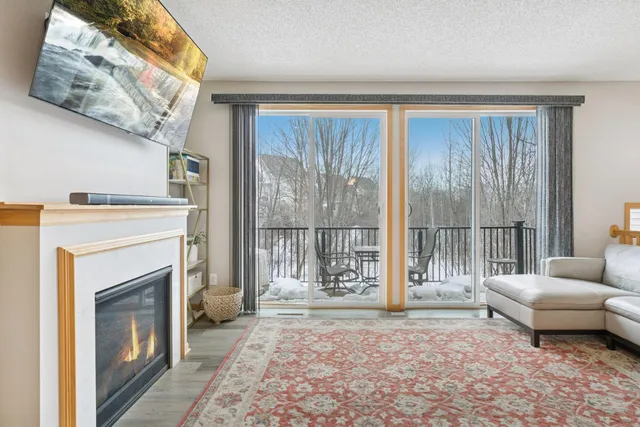 $280,000 | 4675 Victor Path, Unit 5, Hugo, MN 55038