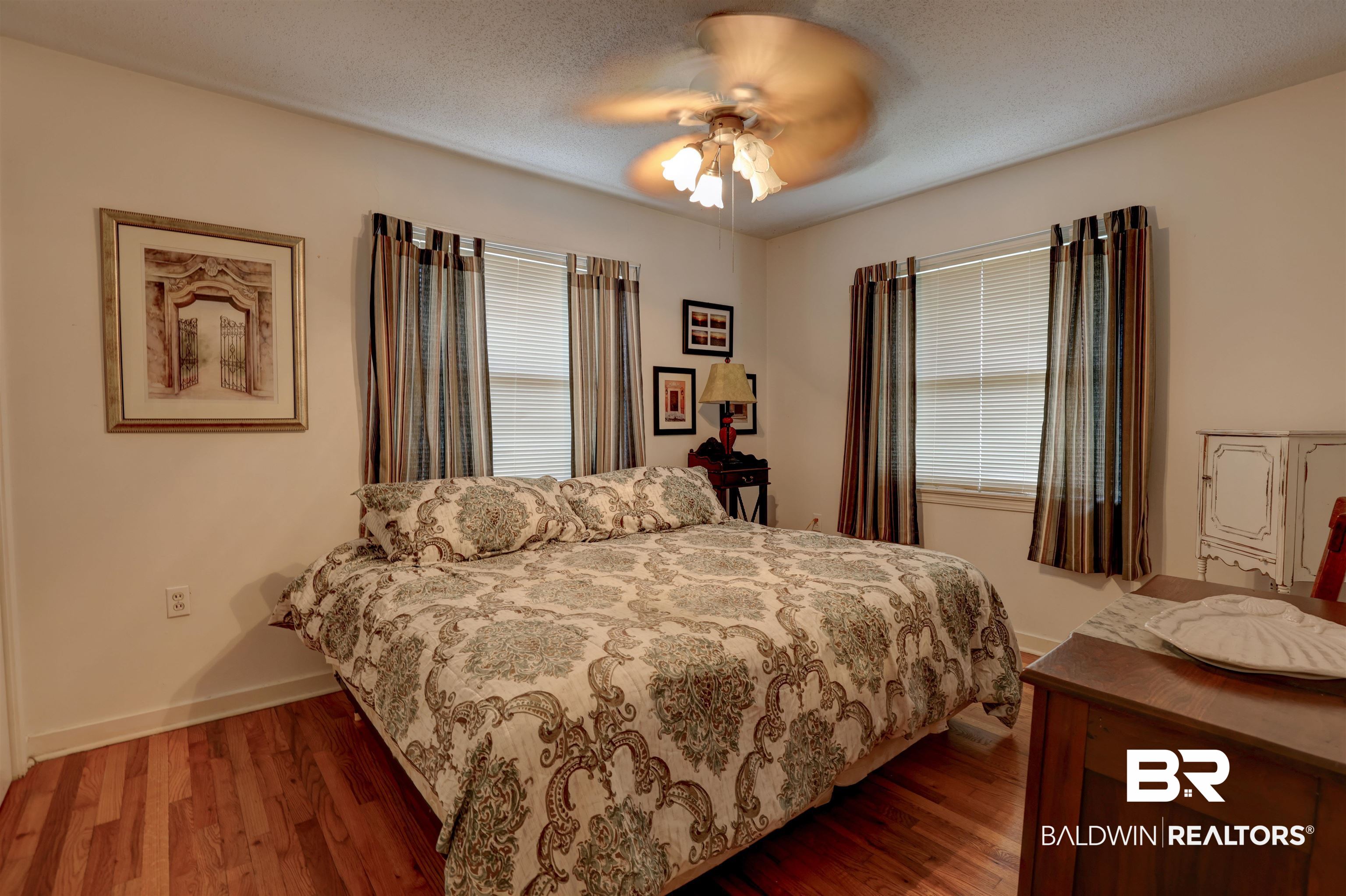 8 White Avenue Fairhope, AL 36532 - Photo 32 of 39 Second Bedroom in Apartme