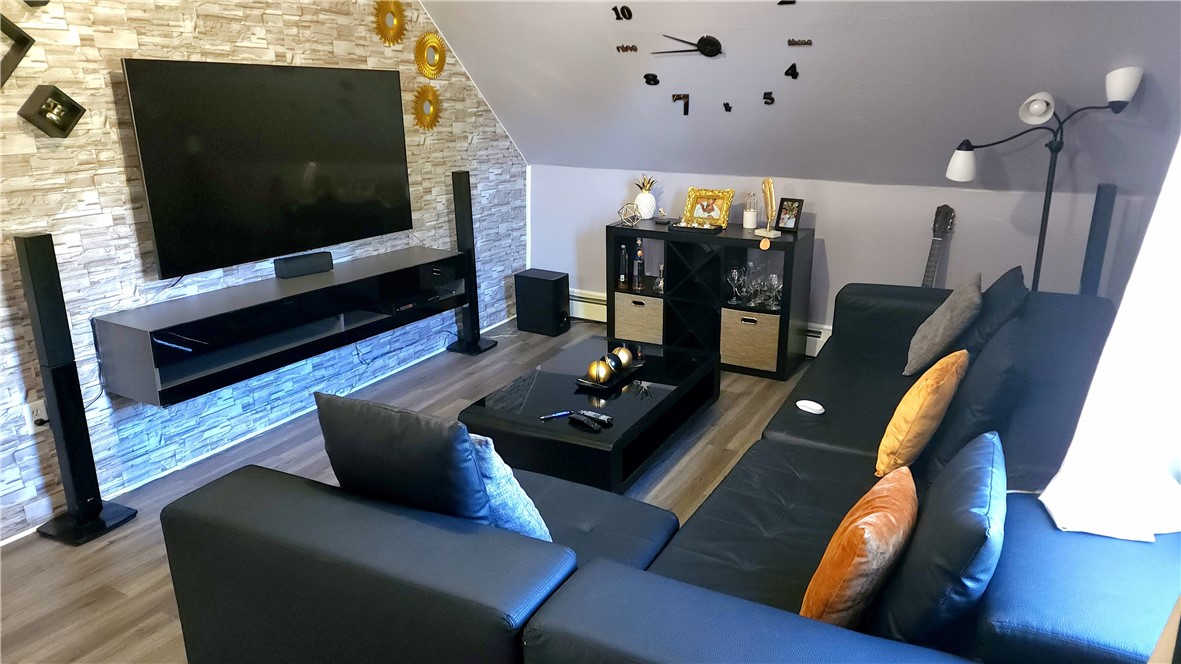 103 Hamlet Avenue Woonsocket, RI 02895 - Photo 22 of 50