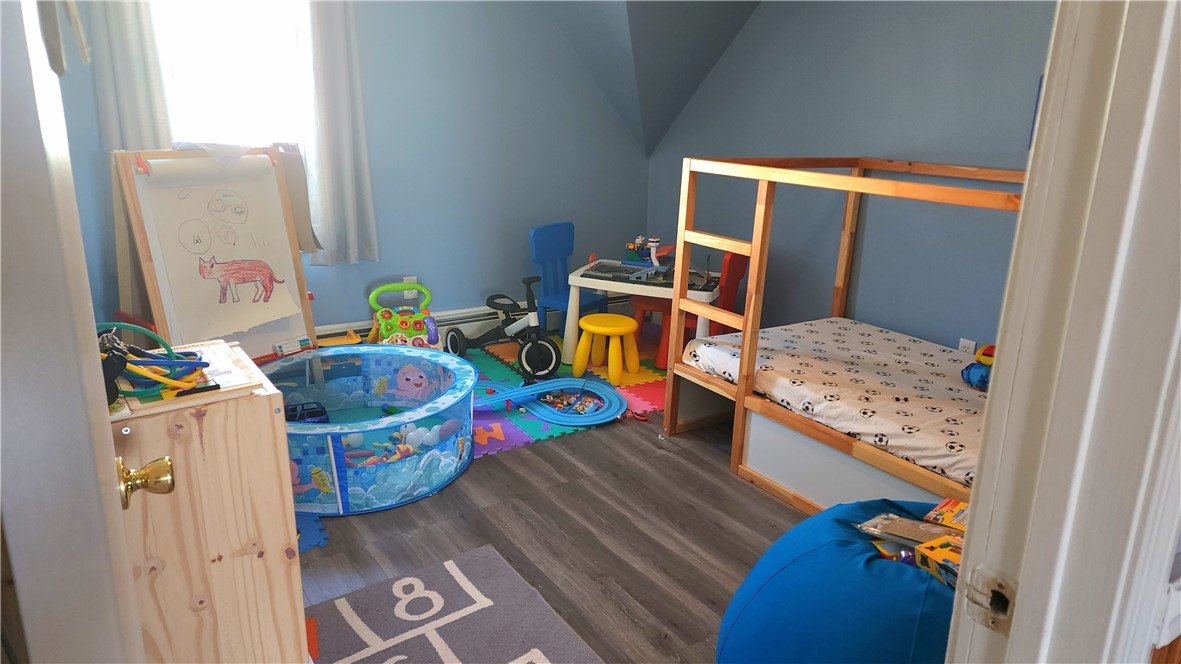 103 Hamlet Avenue Woonsocket, RI 02895 - Photo 25 of 50