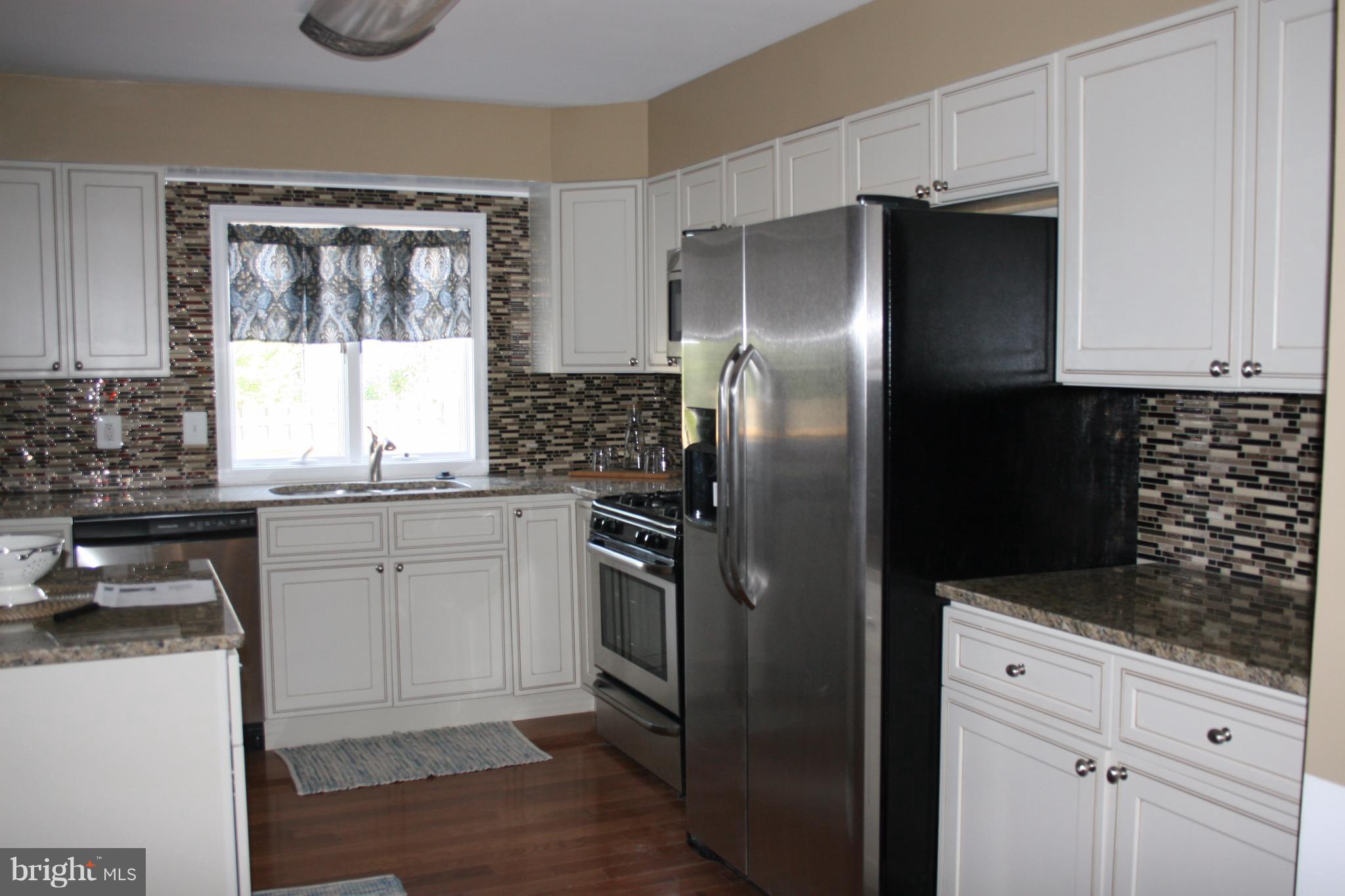 1713 Langley Road Baltimore, MD 21221 - Photo 2 of 28 Kitchen