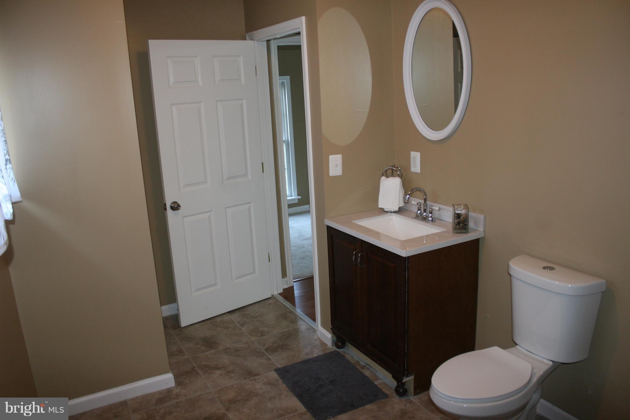 1713 Langley Road Baltimore, MD 21221 - Photo 19 of 28 Bath