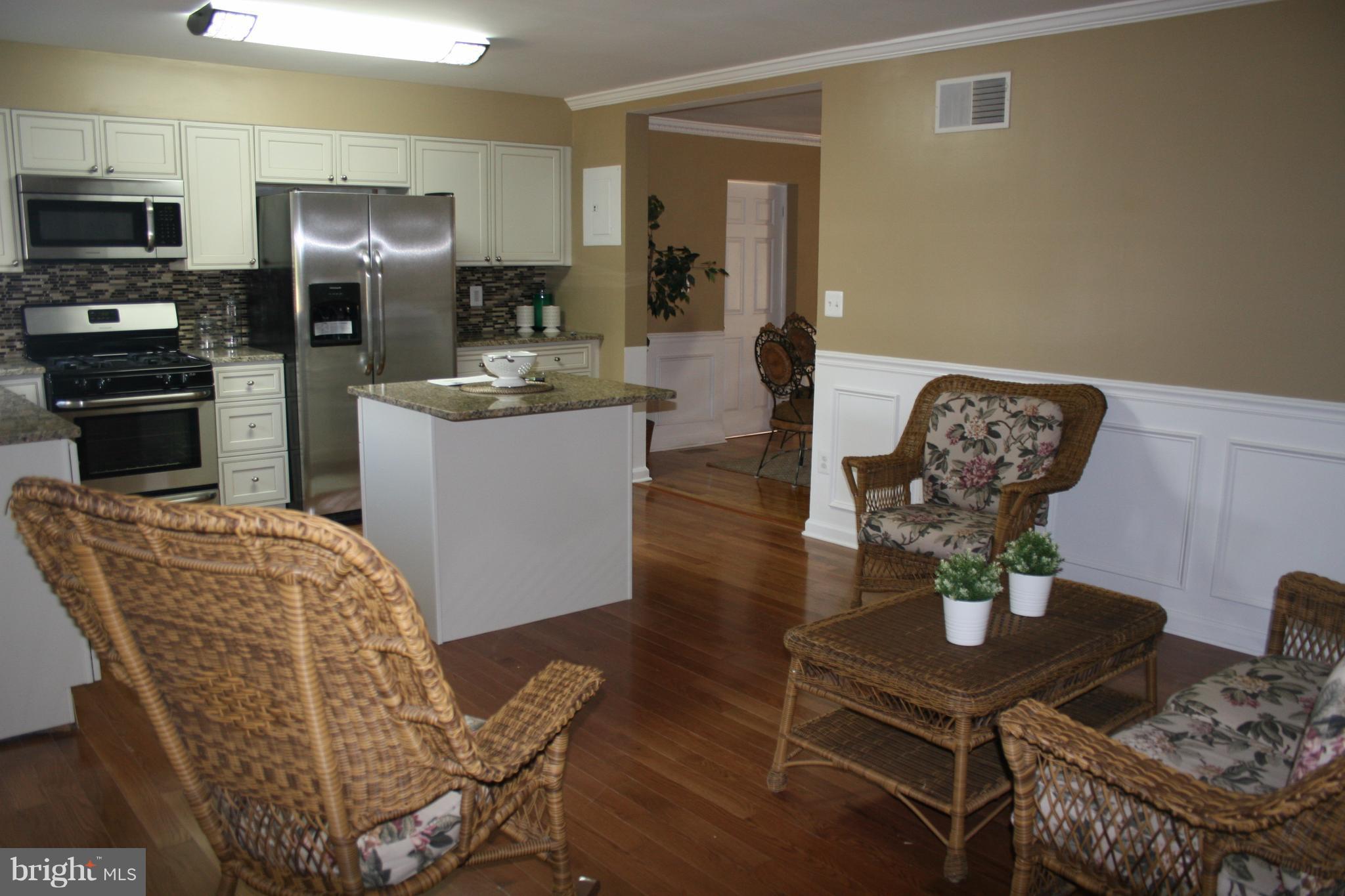 1713 Langley Road Baltimore, MD 21221 - Photo 8 of 28 Kitchen