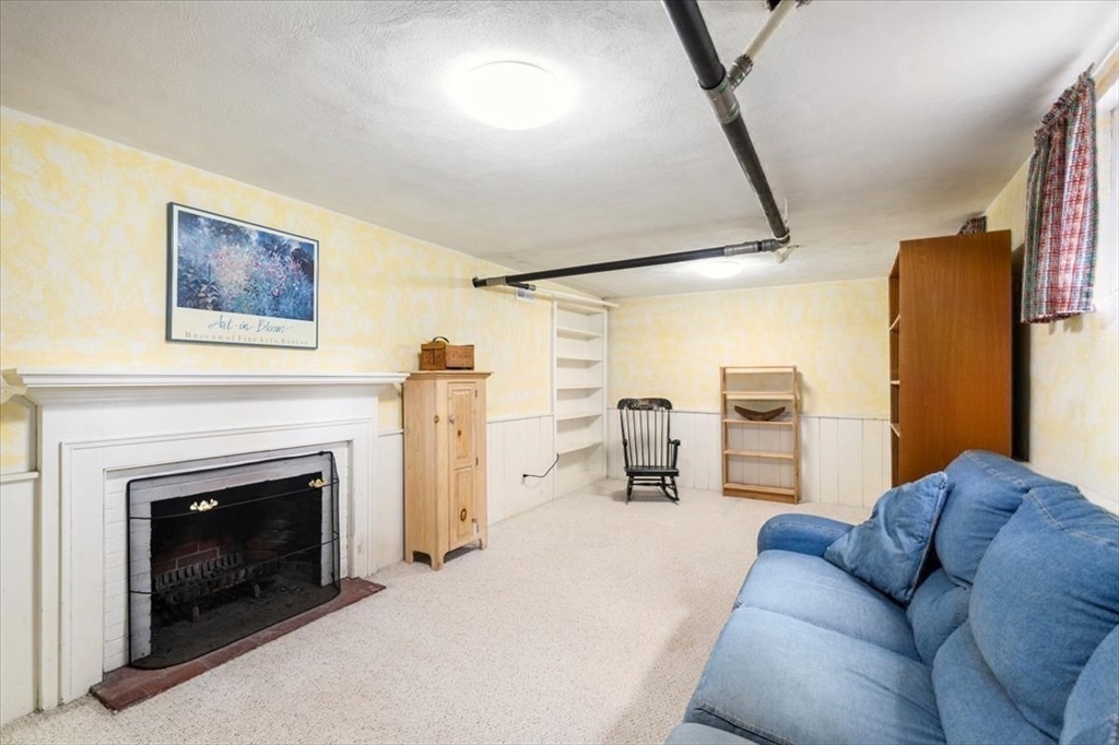 89 Melrose Avenue Needham, MA 02492 - Photo 24 of 29