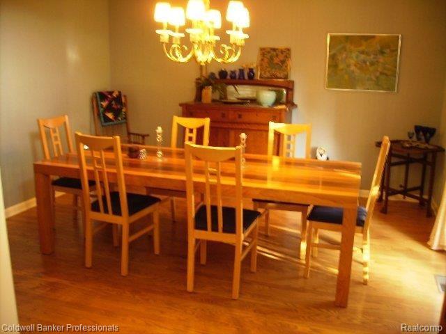 31235 Country Ridge Circle Farmington, MI 48331 - Photo 7 of 9 HRDWD FLOORS
