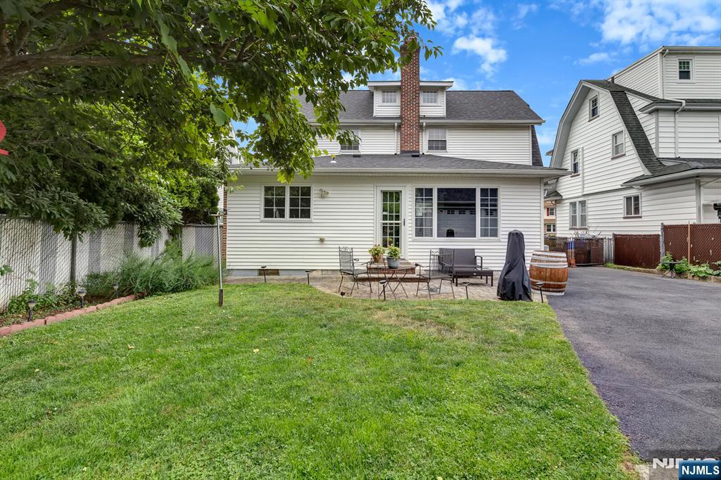 98 Maple Street Rutherford, NJ 07070 - Photo 44 of 50