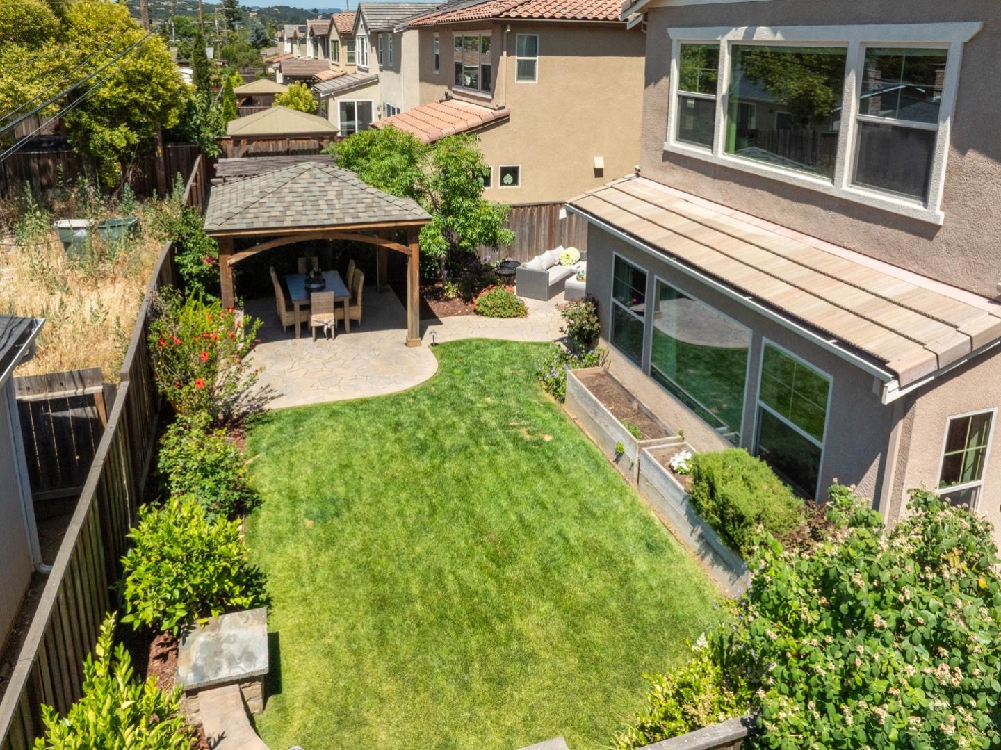 712 Baxter Way Gilroy, CA 95020 - Photo 28 of 37 a front view of a house with a yard