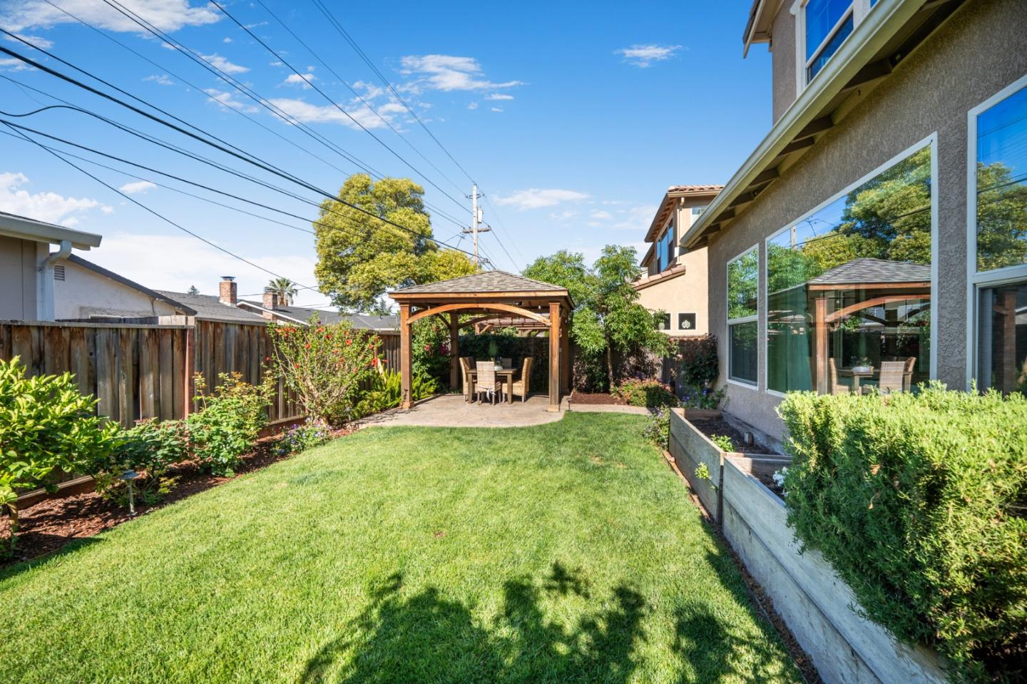 712 Baxter Way Gilroy, CA 95020 - Photo 30 of 37 a view of swimming pool with seating area
