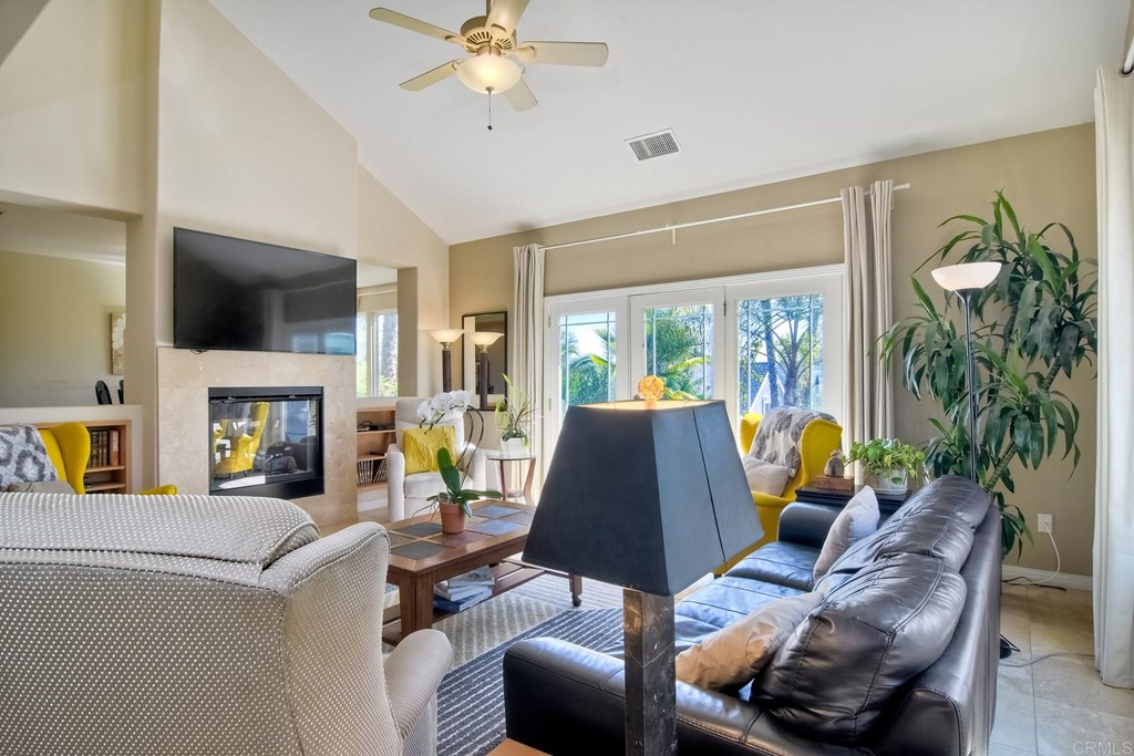 2244 Alta Vista Drive Vista, CA 92084 - Photo 5 of 45