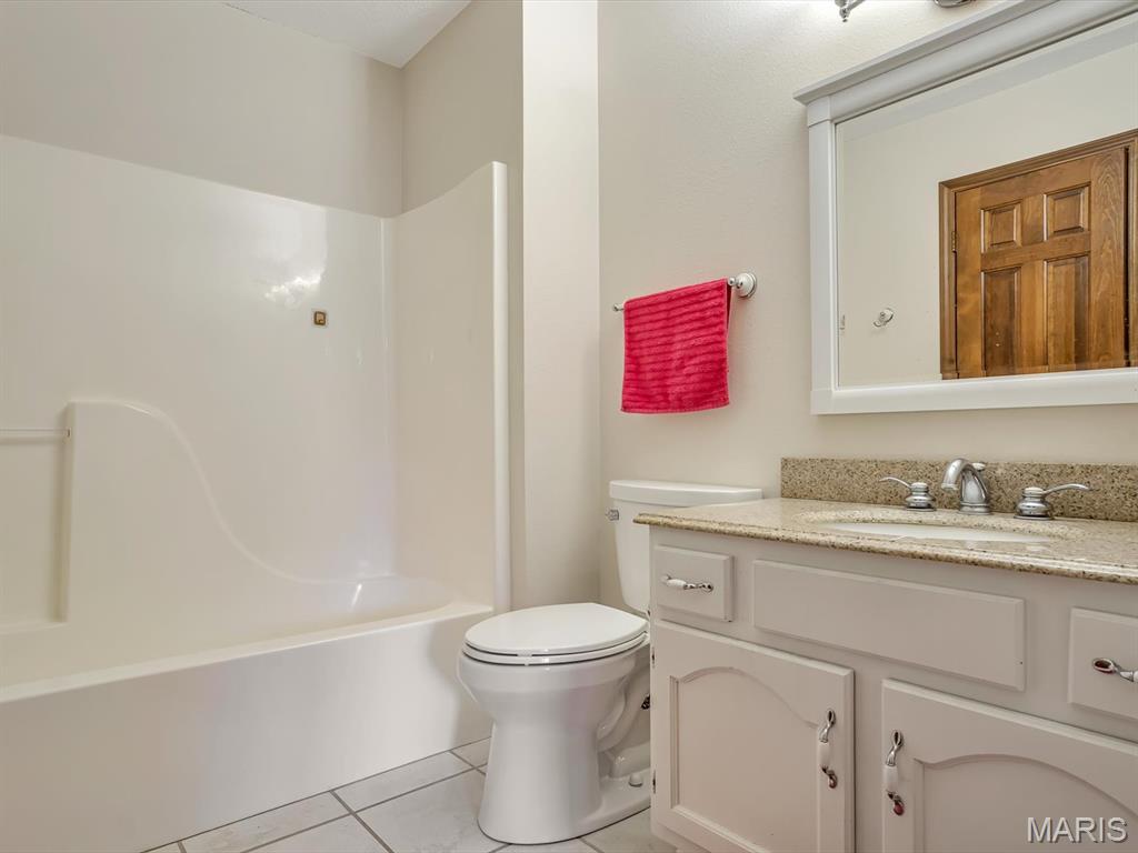 149 Bethel Road O'Fallon, IL 62269 - Photo 18 of 36