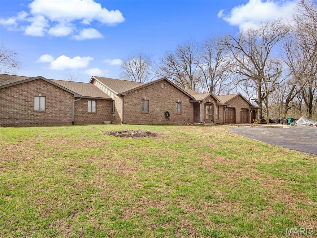 149 Bethel Road O'Fallon, IL 62269 - Photo 33 of 36
