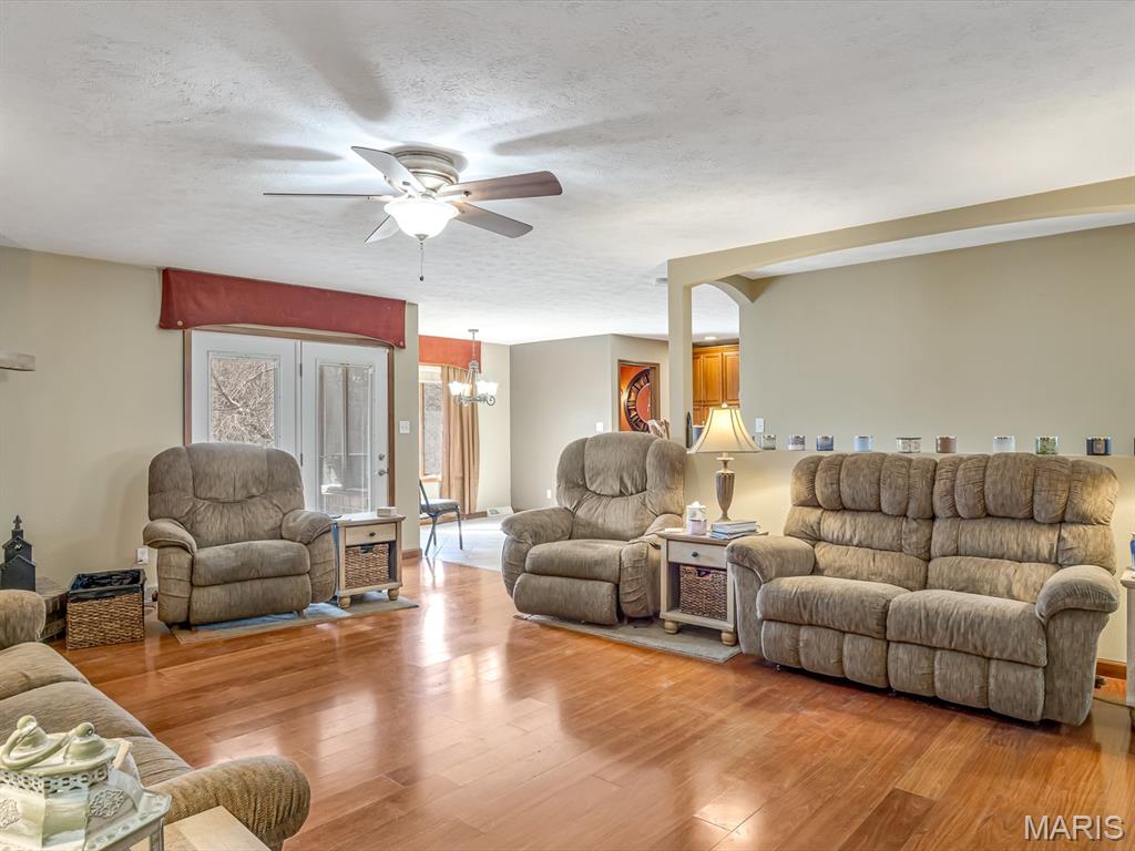 149 Bethel Road O'Fallon, IL 62269 - Photo 8 of 36