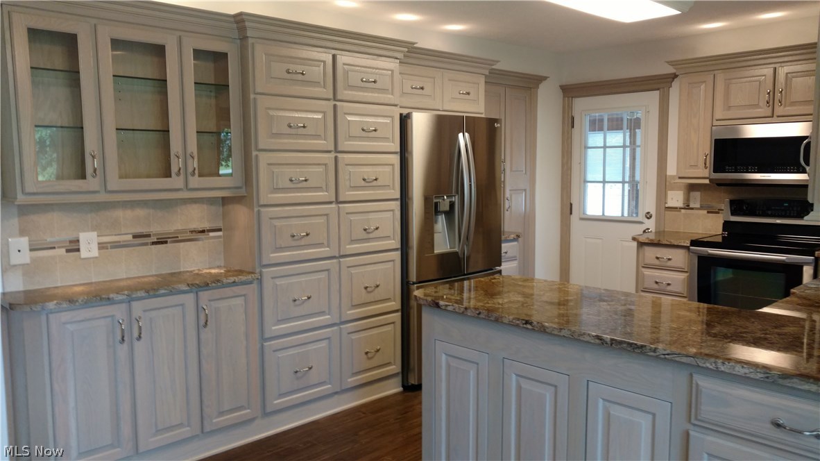 3093 Killian Road Uniontown, OH 44685 - Photo 18 of 20 Gallery Image 18