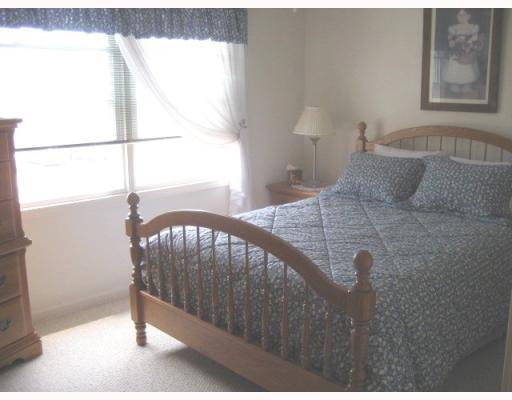 82 Quannacut Road, Unit 82B Westerly, RI 02891 - Photo 8 of 12 Bedroom. Front Bedroom