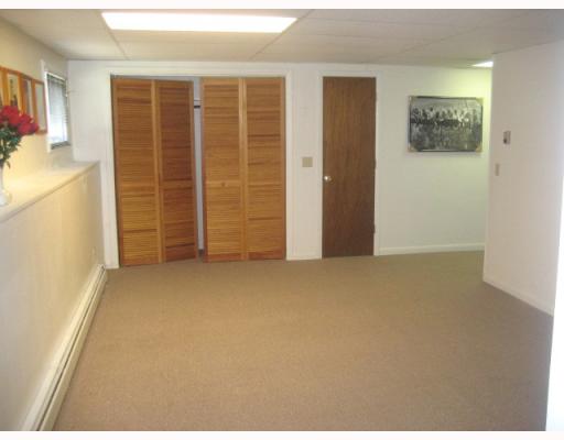 82 Quannacut Road, Unit 82B Westerly, RI 02891 - Photo 10 of 12 Den/Family/Great Room. Finished Room - Basement