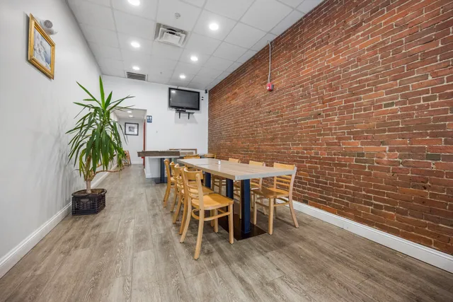 $1,500,000 | 145-147 Main Street, Waterville, ME 04901