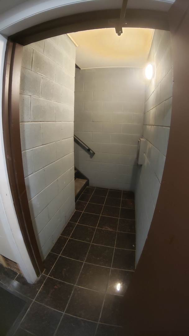 336 Lathrop Avenue, Unit 502 Forest Park, IL 60130 - Photo 23 of 38 a bathroom with a sink