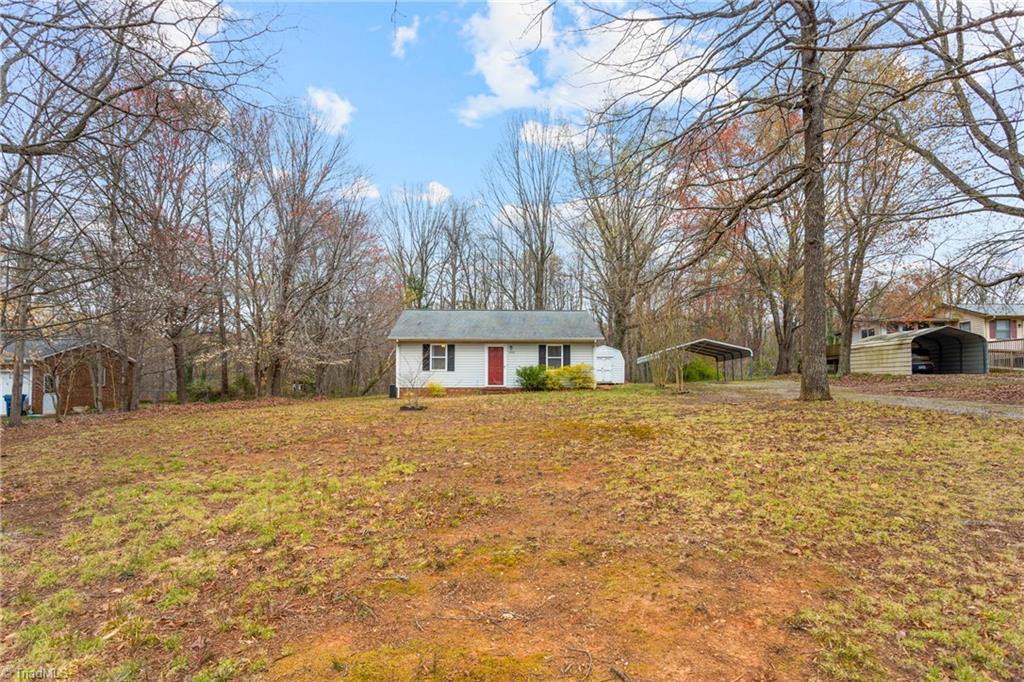 4306 Edgemore Road Greensboro, NC 27455 - Photo 24 of 26 Gallery Image 24