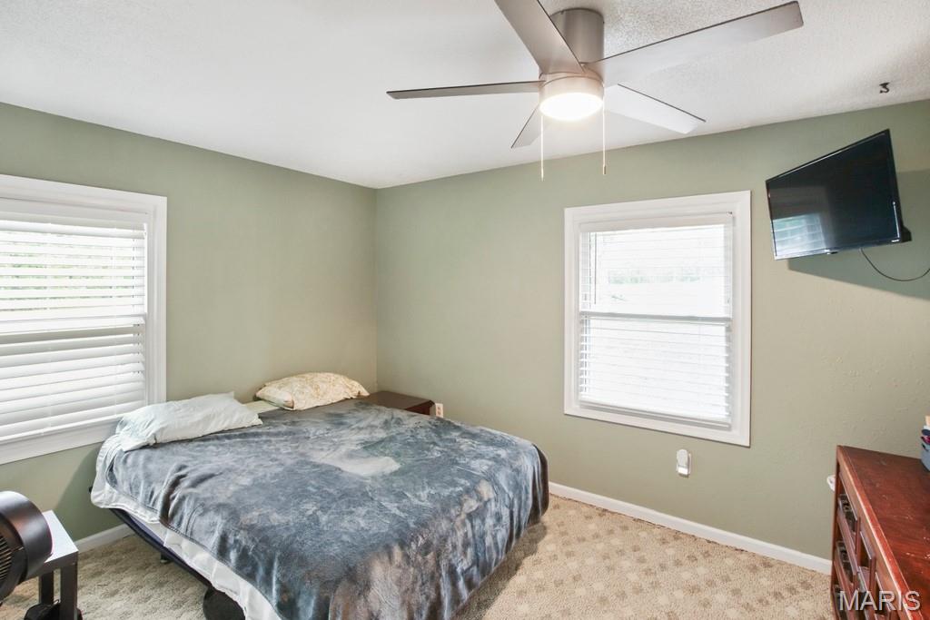 1066 Sun Meadow Road Bourbon, MO 65441 - Photo 15 of 31