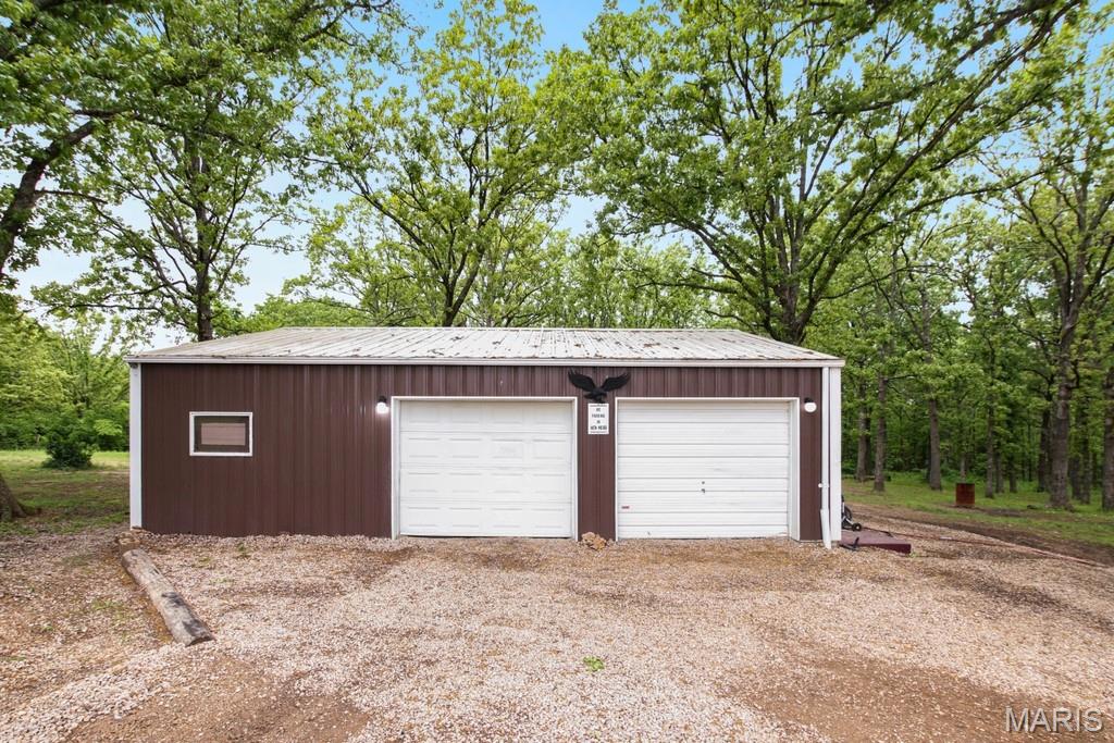 1066 Sun Meadow Road Bourbon, MO 65441 - Photo 2 of 31