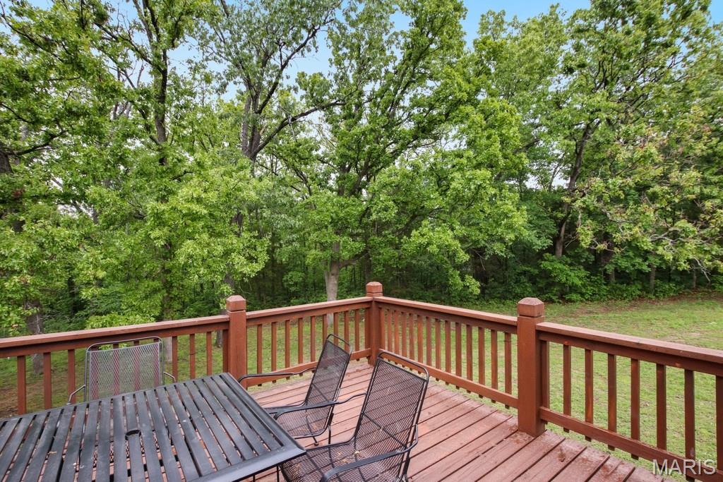 1066 Sun Meadow Road Bourbon, MO 65441 - Photo 25 of 31