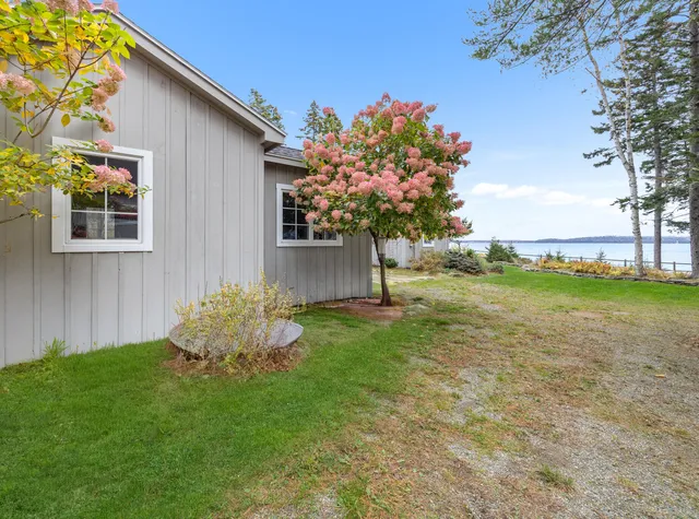 $999,900 | 1578 Pripet Wood Lane, Islesboro, ME 04848