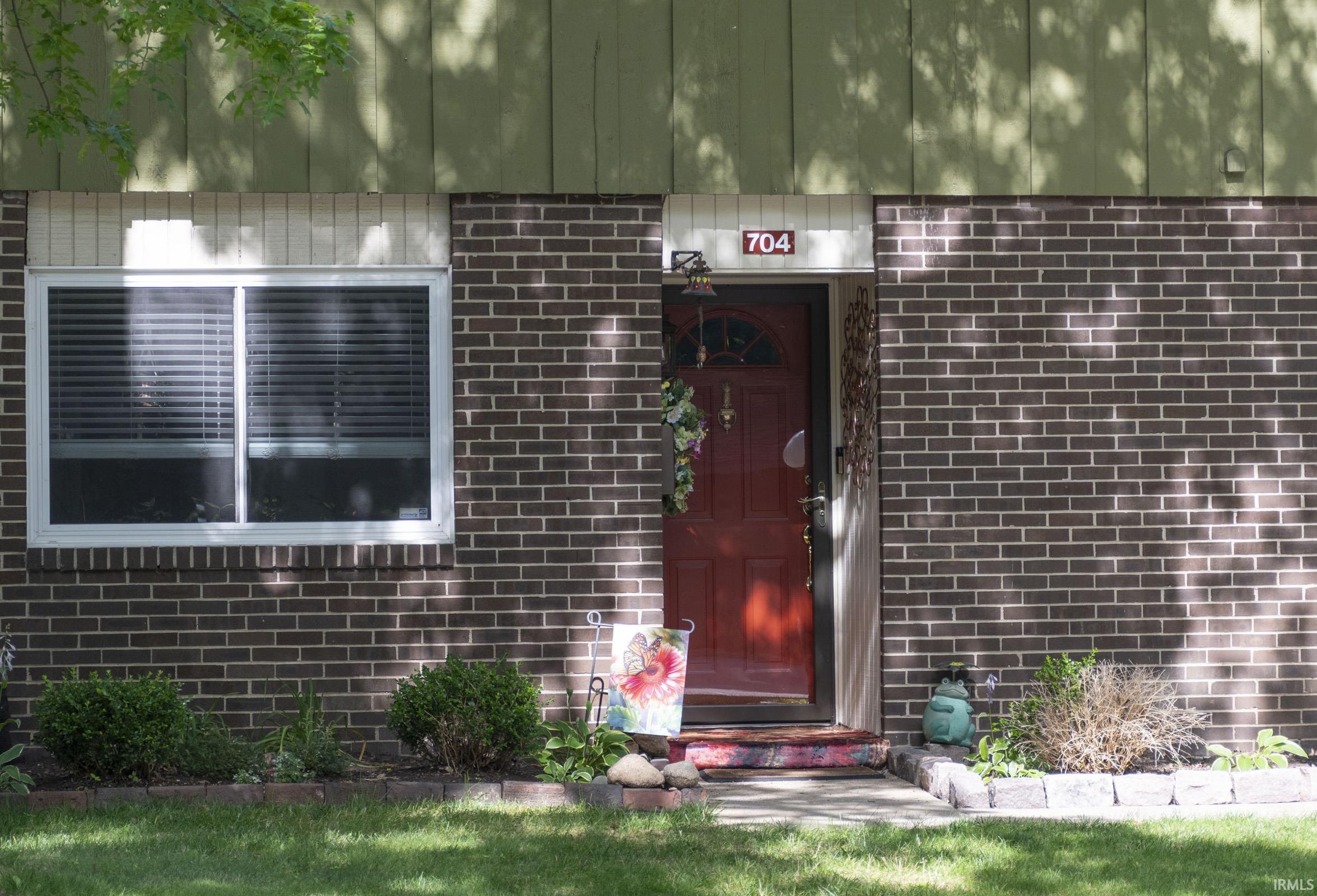 2500 Topsfield Road, Unit 704 South Bend, IN 46614 - Photo 2 of 38