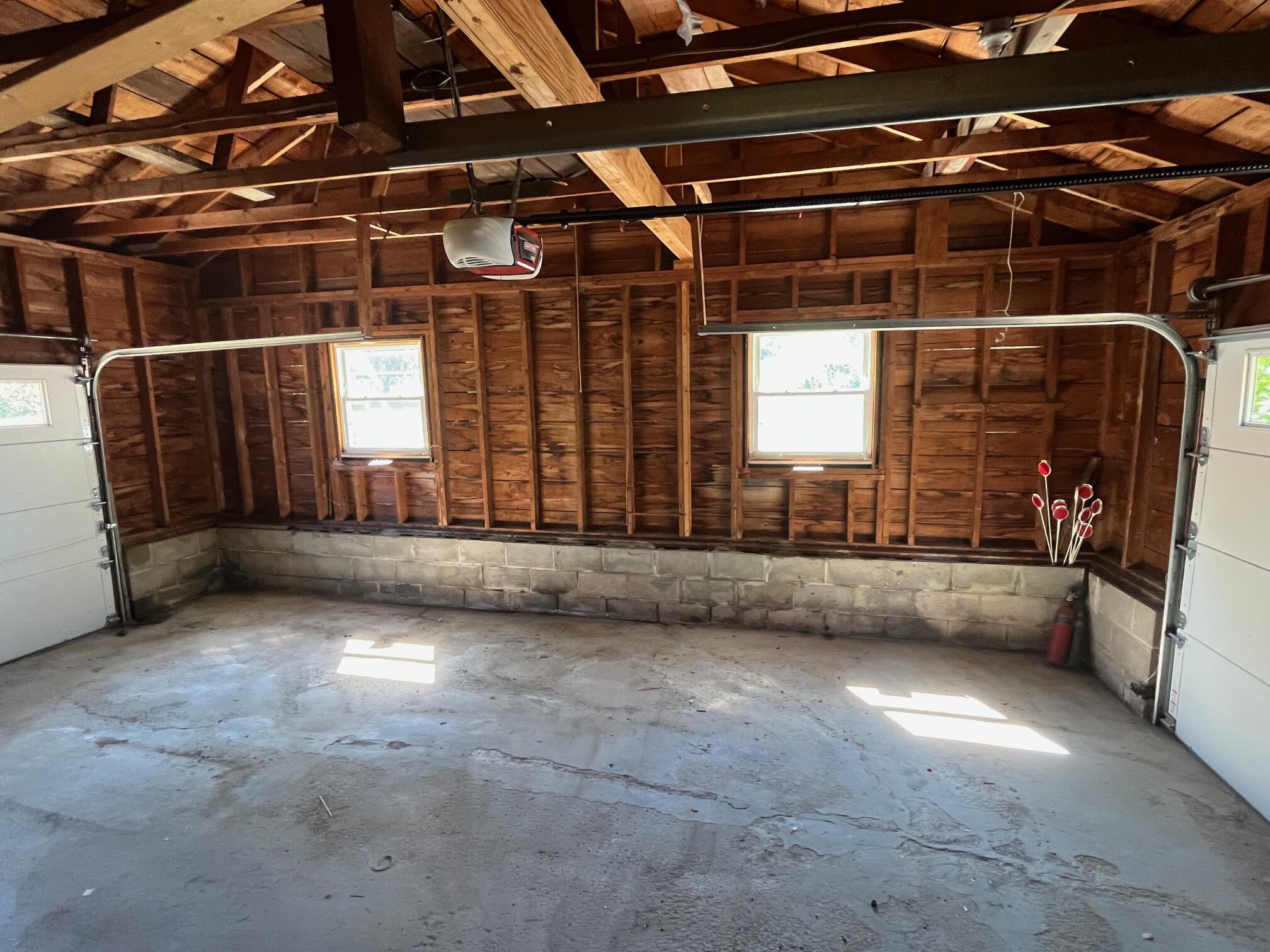 64 Picott Road Kittery, ME 03904 - Photo 15 of 20 Garage