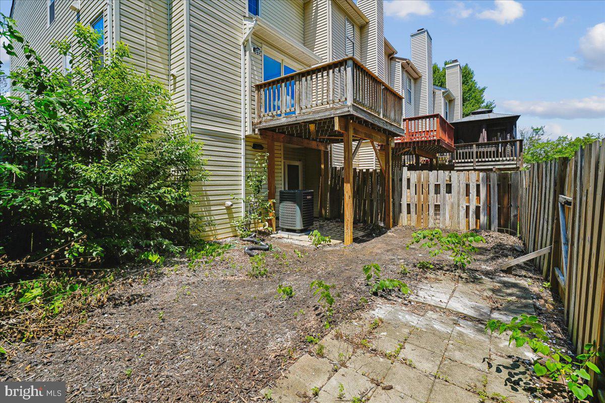 100 Rugby Fredericksburg, VA 22406 - Photo 14 of 41 Private backyard oasis awaits revival.