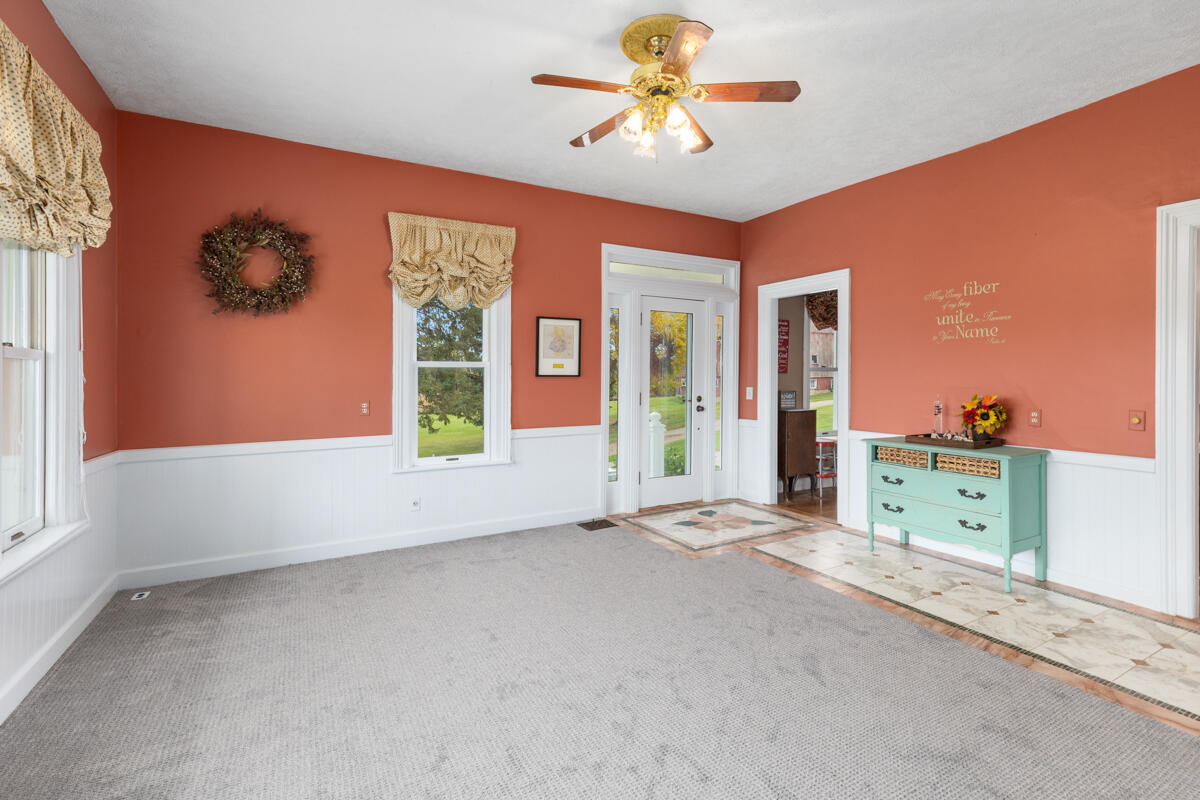 11854 Belding Road Belding, MI 48809 - Photo 16 of 44