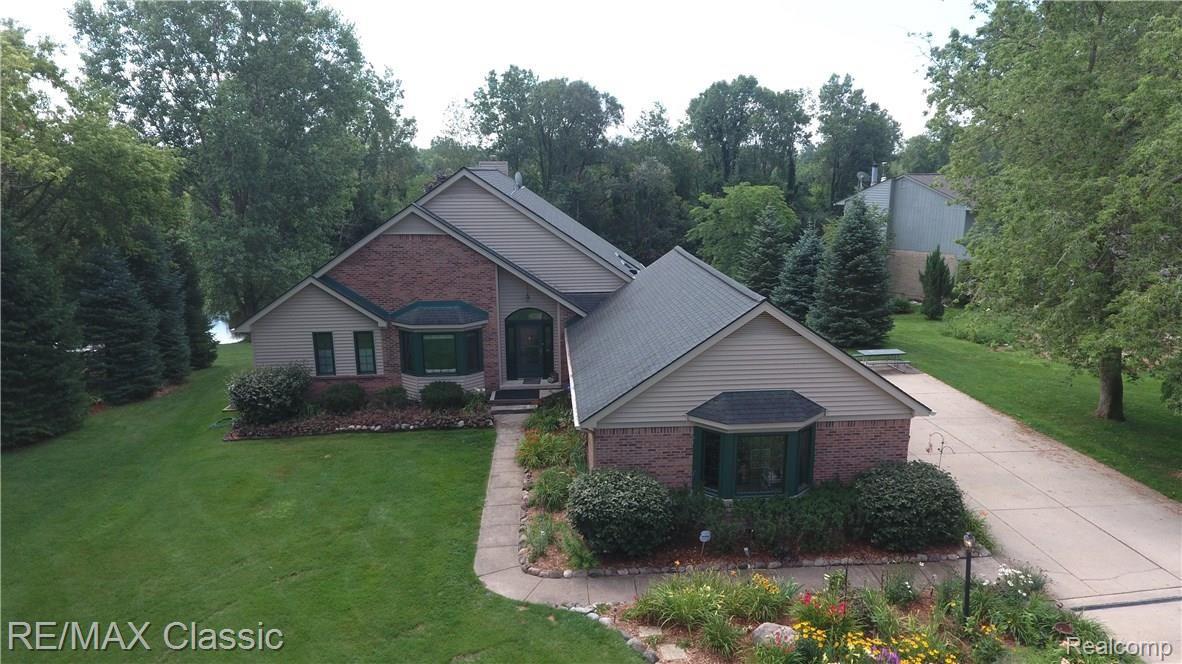 2280 Ford Road White Lake, MI 48383 - Photo 80 of 82 2280 Ford Rd32.JPG