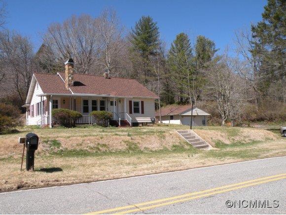 184 Cherryfield Loop Road Brevard, NC 28712 - Photo 1 of 24 Gallery Image 1