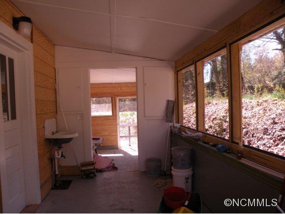 184 Cherryfield Loop Road Brevard, NC 28712 - Photo 17 of 24 Gallery Image 17