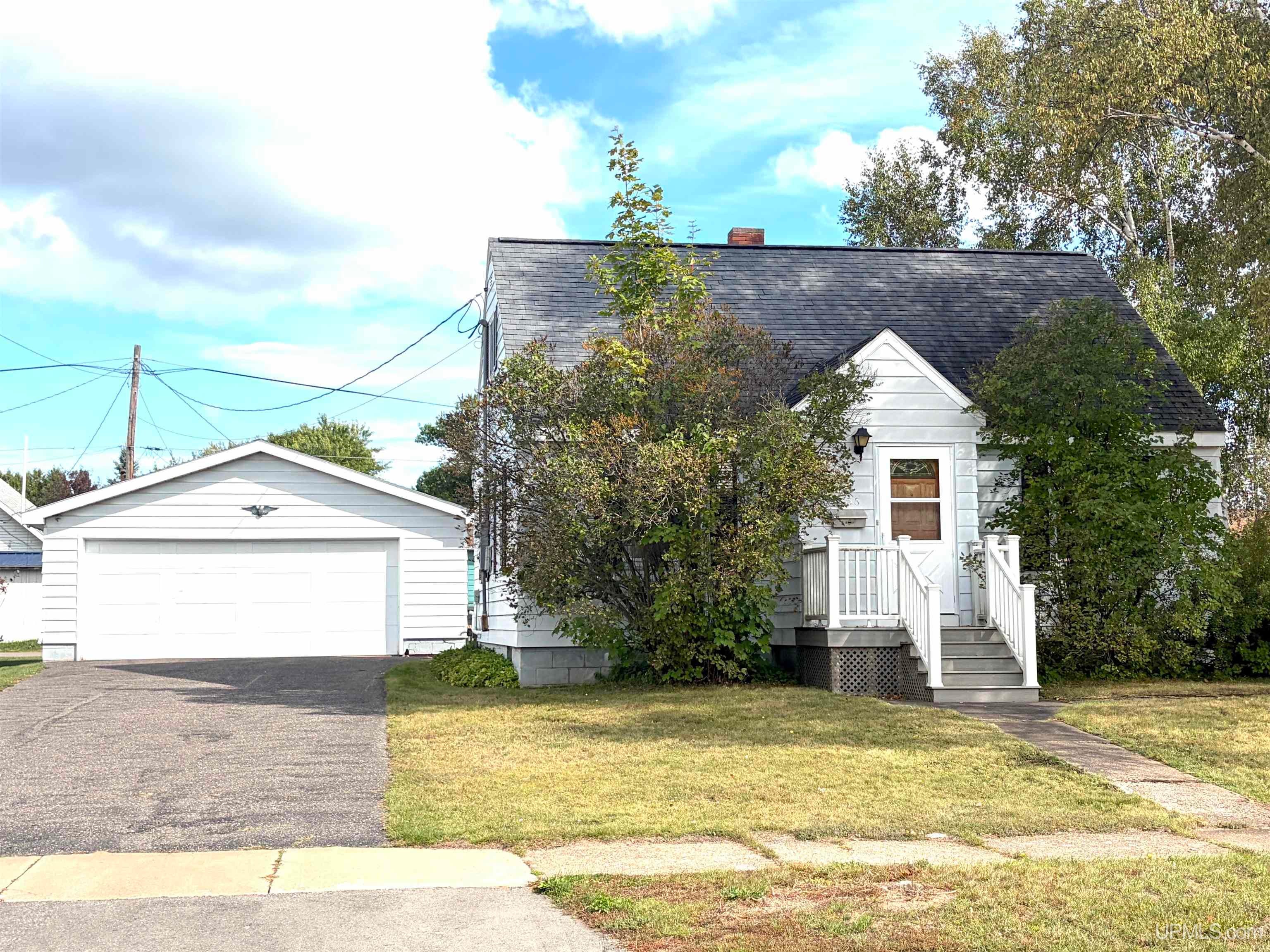 1836 Prairie Avenue Ishpeming, MI 49849 - Photo 1 of 27 Gallery Image 1