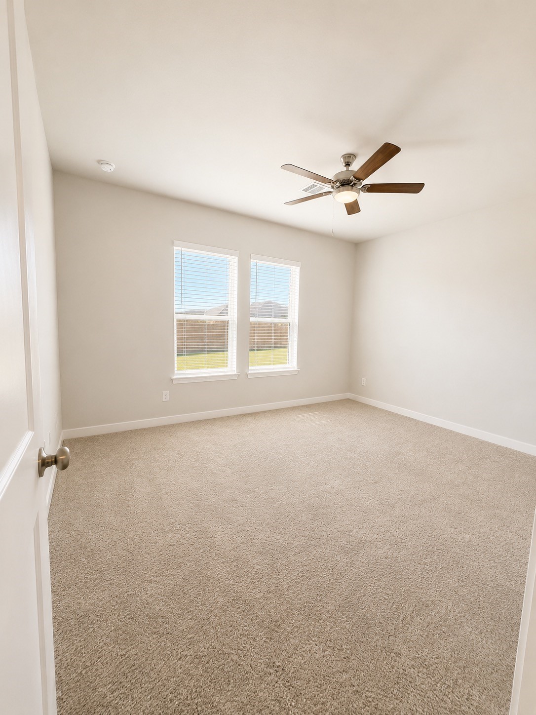 14125 Lost Ml Road Conroe, TX 77303 - Photo 3 of 7 Primary Suite