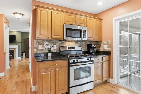 $699,000 | 6 Spinnaker Circle, Haverhill, MA 01830