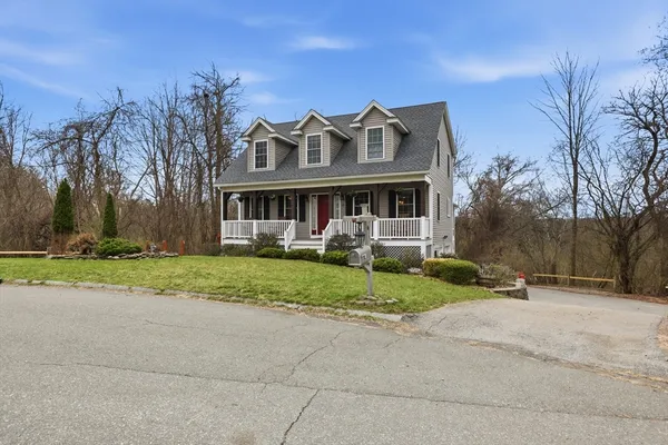 $699,000 | 6 Spinnaker Circle, Haverhill, MA 01830