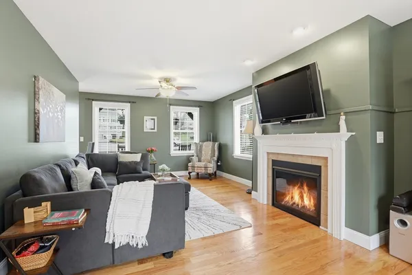 $699,000 | 6 Spinnaker Circle, Haverhill, MA 01830