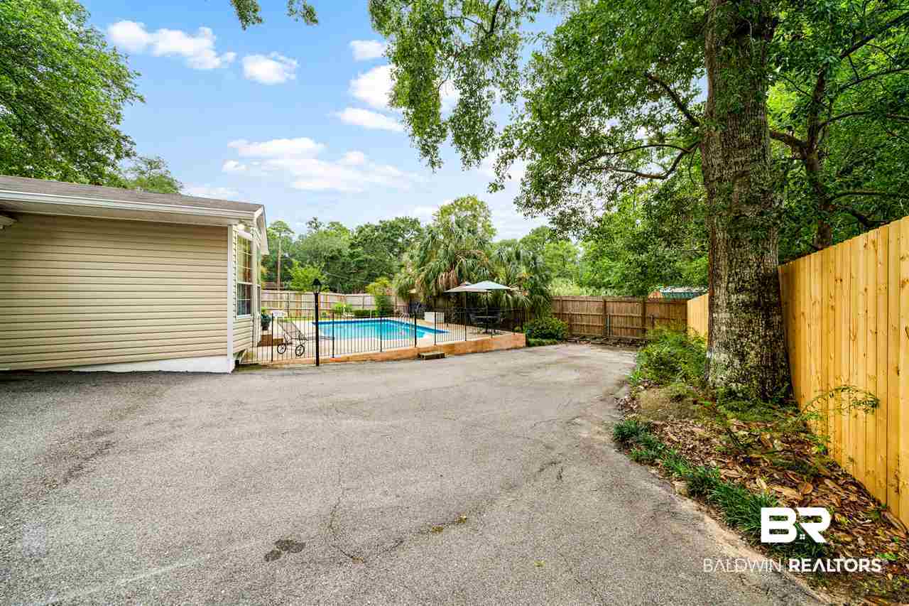 1307 Laval Court Mobile, AL 36693 - Photo 34 of 42