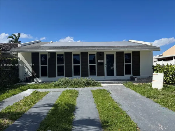 $2,850 | 13001 Southwest 53rd Street, Unit 13001, Miami, FL 33175
